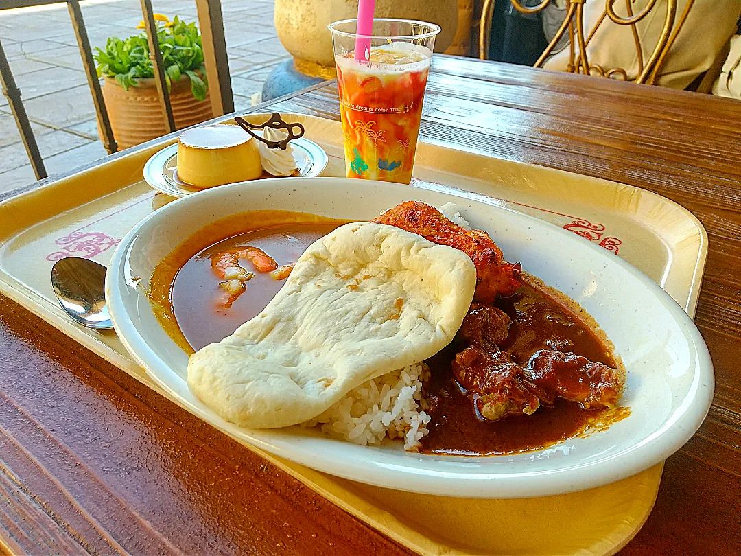 disney-sea-casbah-food-court