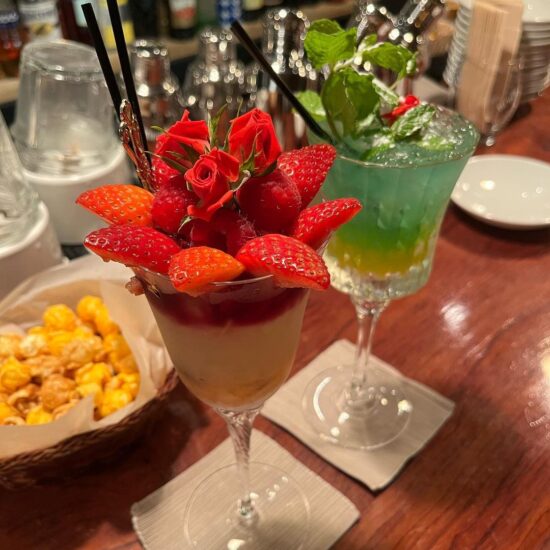 shibuya-bar-august-whale